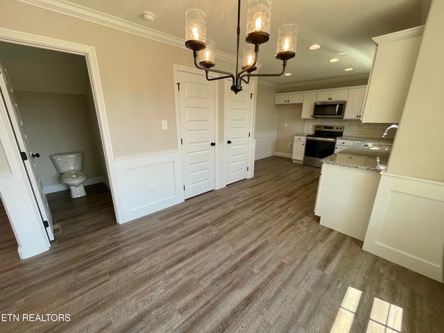 3705 Parker Harrison Way, Knoxville, TN 37924