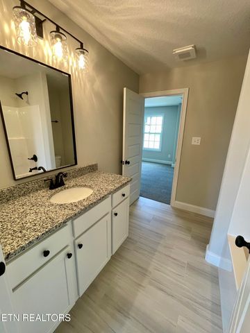 3705 Parker Harrison Way, Knoxville, TN 37924