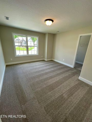 3705 Parker Harrison Way, Knoxville, TN 37924