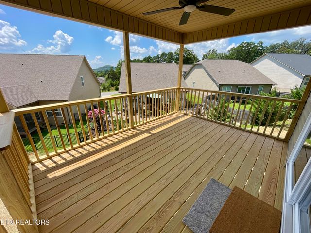 3705 Parker Harrison Way, Knoxville, TN 37924