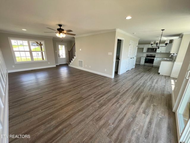 3705 Parker Harrison Way, Knoxville, TN 37924