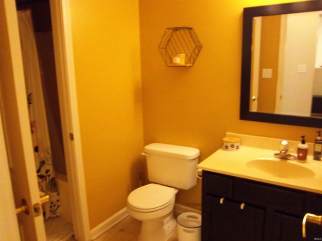 3707 E Barrington Drive D101, Bloomington, IN 47408