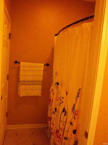 3707 E Barrington Drive D101, Bloomington, IN 47408