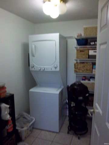 3707 E Barrington Drive D101, Bloomington, IN 47408