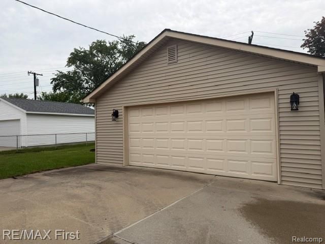 8451 Birch Street, Taylor, MI 48180