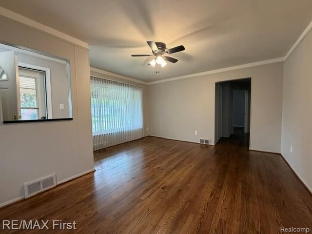 8451 Birch Street, Taylor, MI 48180