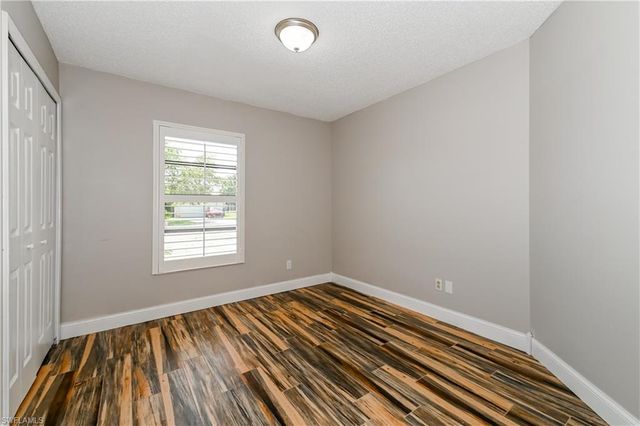 225 SW 37th ST, Cape Coral, FL 33914