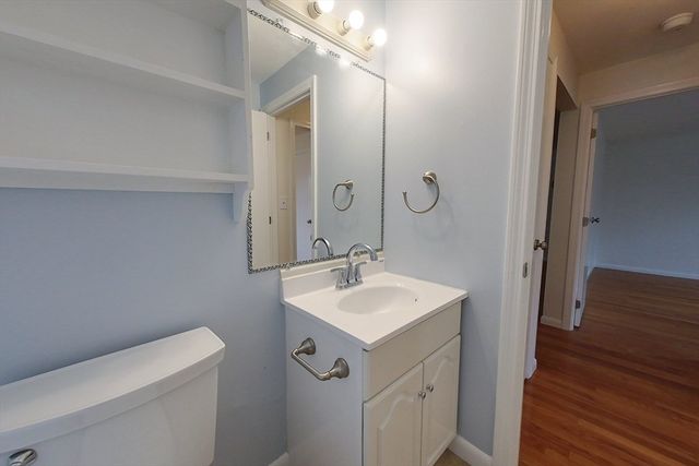 180 Tyngsboro Rd 22A, Chelmsford, MA 01863