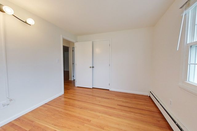 180 Tyngsboro Rd 22A, Chelmsford, MA 01863