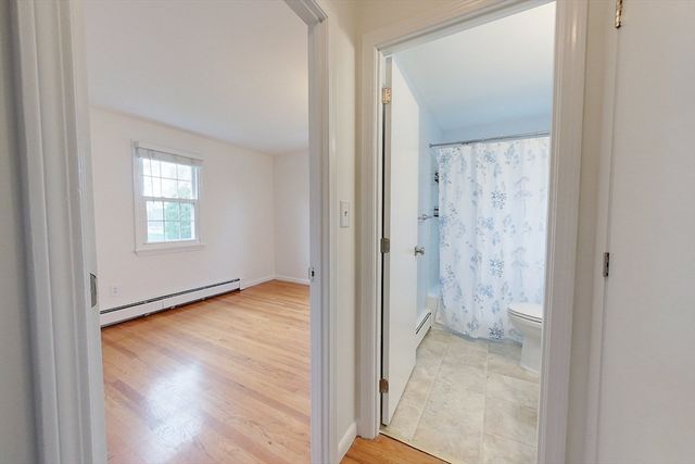 180 Tyngsboro Rd 22A, Chelmsford, MA 01863