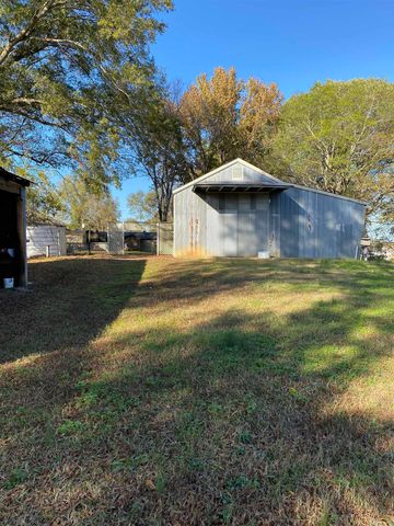 107 Sfc 810, Forrest City, AR 72335