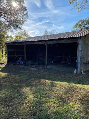 107 Sfc 810, Forrest City, AR 72335