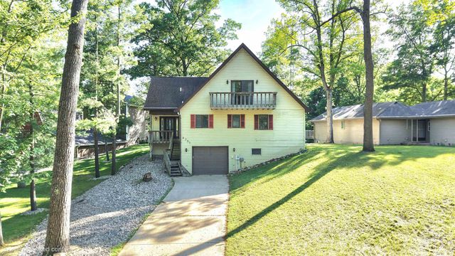 4751 Appleby Court, Gladwin, MI 48624