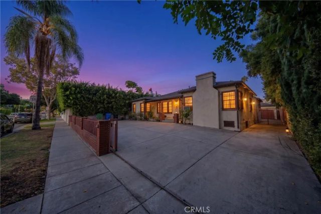 516 N Crescent Heights, Los Angeles, CA 90048