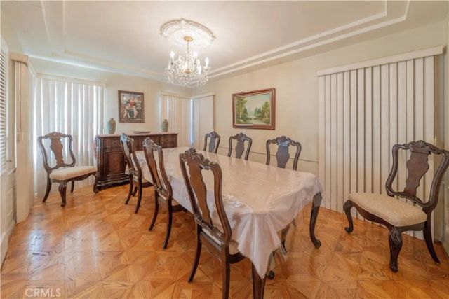 516 N Crescent Heights, Los Angeles, CA 90048