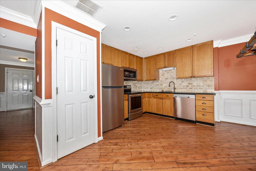 Image 15 of property listing at 211 MOSER CIR, Thurmont, MD 21788