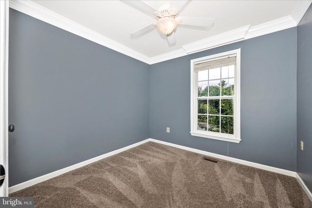 Image 28 of property listing at 211 MOSER CIR, Thurmont, MD 21788