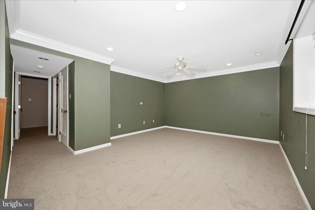Image 37 of property listing at 211 MOSER CIR, Thurmont, MD 21788