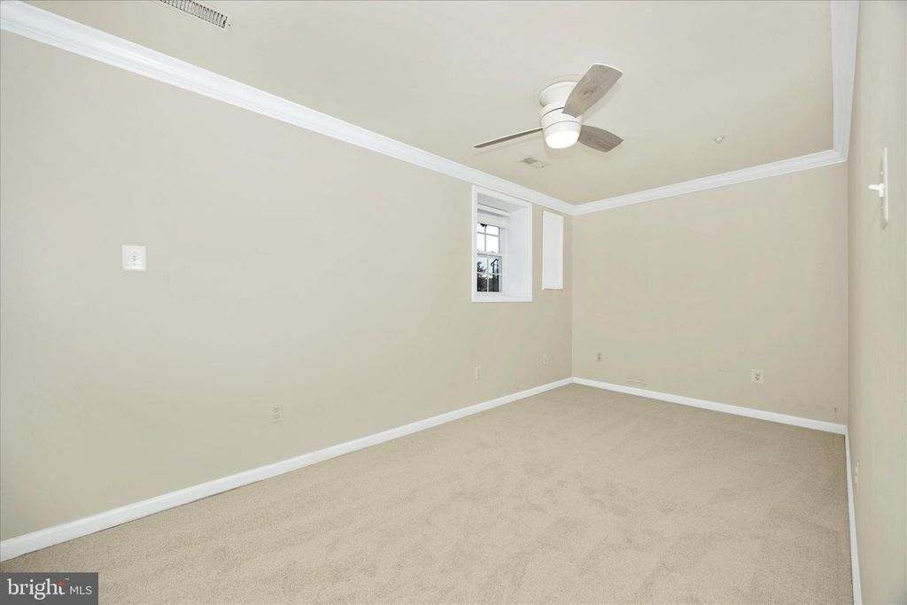 Image 39 of property listing at 211 MOSER CIR, Thurmont, MD 21788