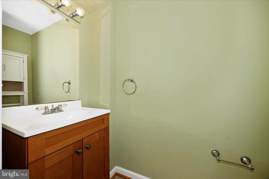 Image 41 of property listing at 211 MOSER CIR, Thurmont, MD 21788