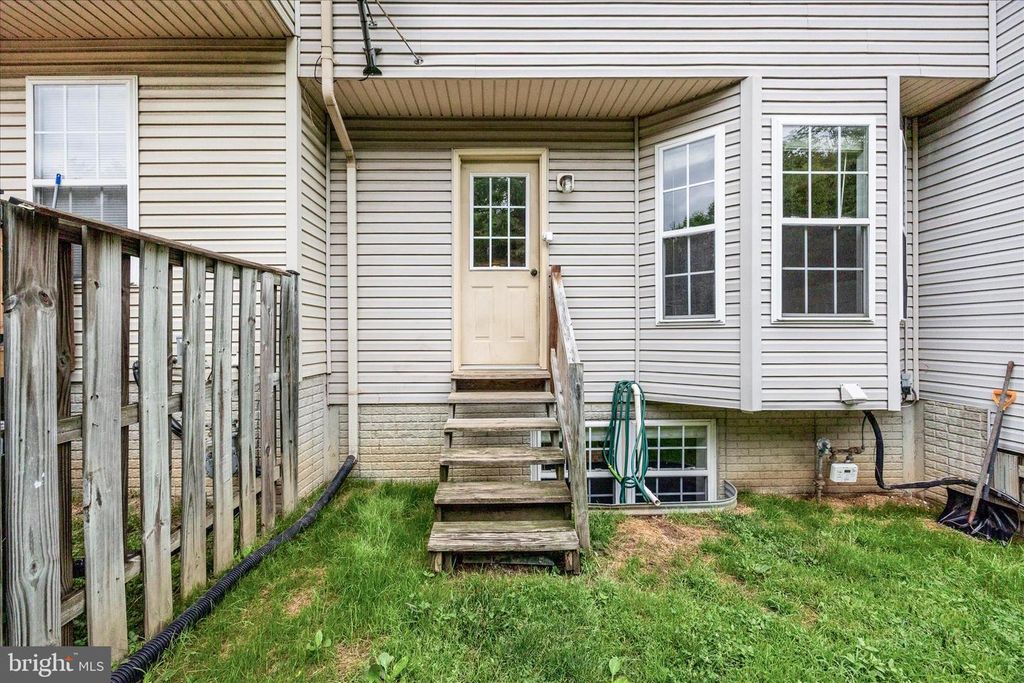 Image 47 of property listing at 211 MOSER CIR, Thurmont, MD 21788