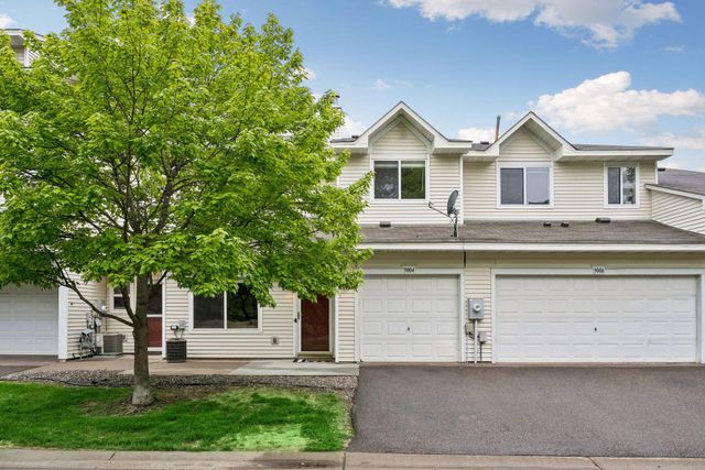 9004 Sawgrass Glen, Maple Grove, MN 55311