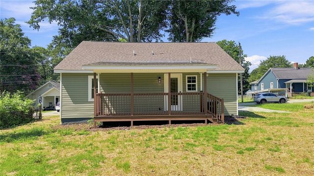 207 South 7th Street, Easley, SC 29640