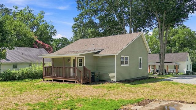 207 South 7th Street, Easley, SC 29640