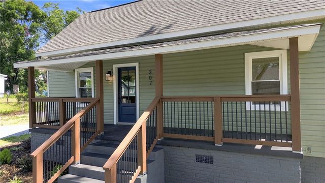 207 South 7th Street, Easley, SC 29640
