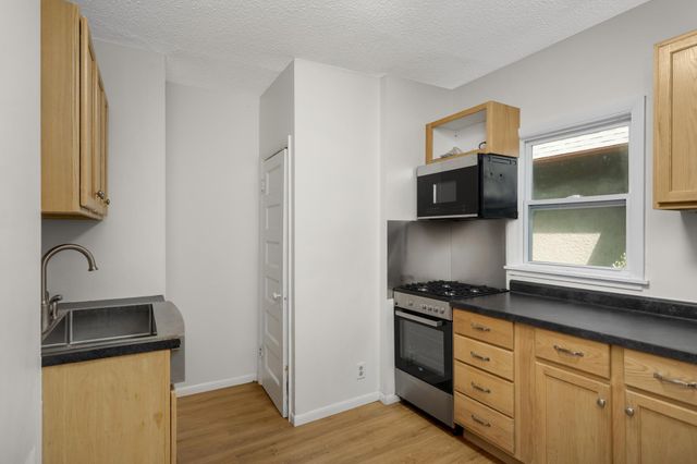 4231 Wentworth Avenue, Minneapolis, MN 55409