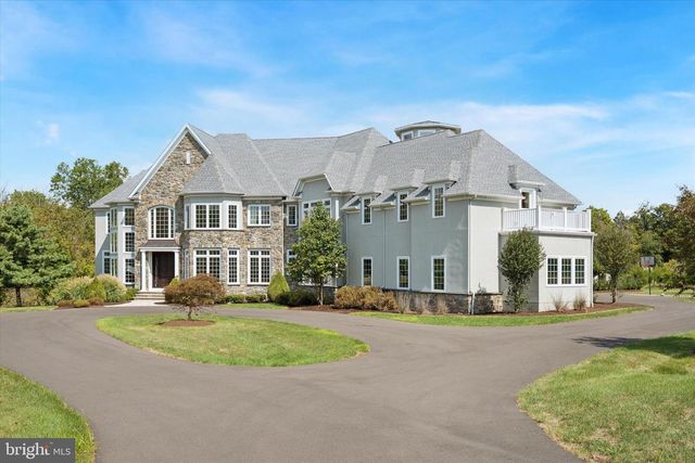 3 TINES FIELD PATH, Newtown, PA 18940