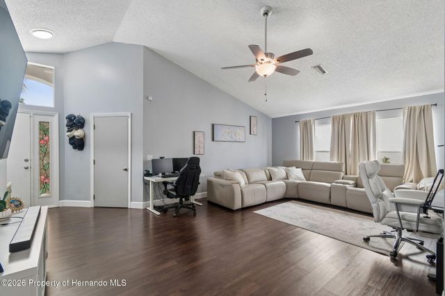 10454 Casa Grande Circle, Spring Hill, FL 34608