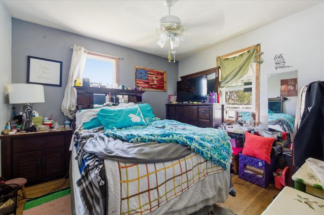 433 6th Avenue SW, Cambridge, MN 55008