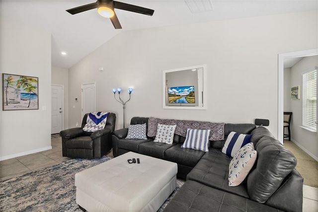 29 LAMONT LANE, Palm Coast, FL 32137