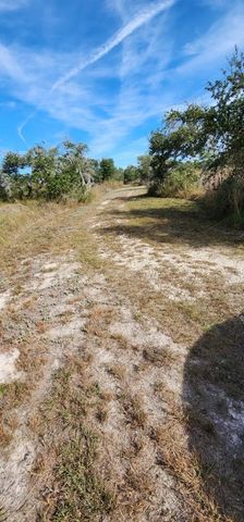 1320 W Young Ave, Aransas Pass, TX 78336