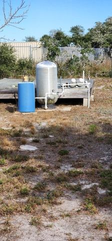 1320 W Young Ave, Aransas Pass, TX 78336