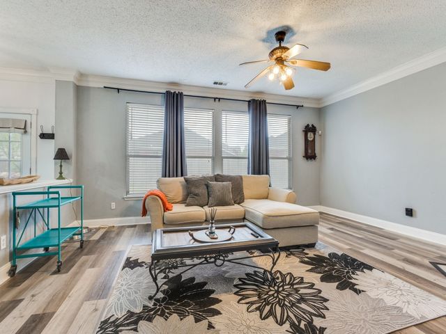 13628 Cherokee Ranch Road, Fort Worth, TX 76262