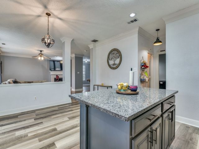 13628 Cherokee Ranch Road, Fort Worth, TX 76262