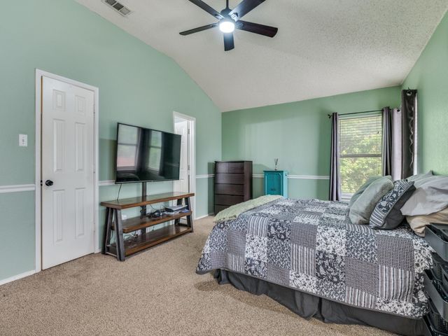 13628 Cherokee Ranch Road, Fort Worth, TX 76262