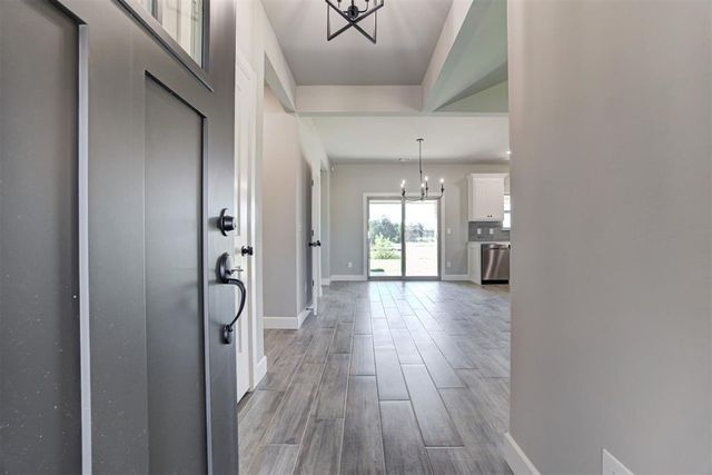 1204 Azalea Farms Road, Noble, OK 73068