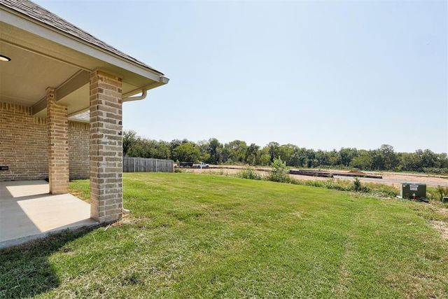 1204 Azalea Farms Road, Noble, OK 73068