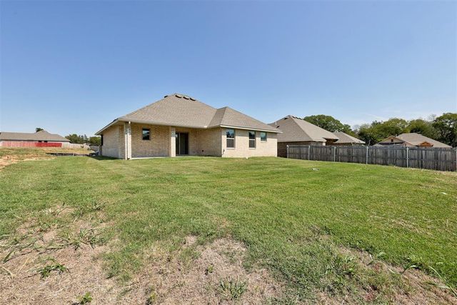 1204 Azalea Farms Road, Noble, OK 73068