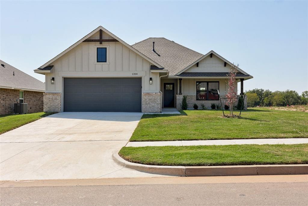 1204 Azalea Farms Road, Noble, OK 73068