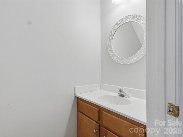 336 Amir Circle, Matthews, NC 28105