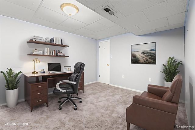 28673 Bayberry Court 11, Livonia, MI 48154