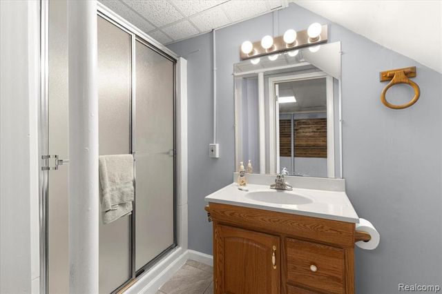 28673 Bayberry Court 11, Livonia, MI 48154