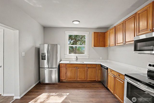 3585 E Spokane Street, Tacoma, WA 98404