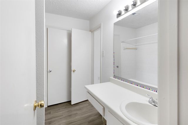 11906 Westwold Drive, Tomball, TX 77377