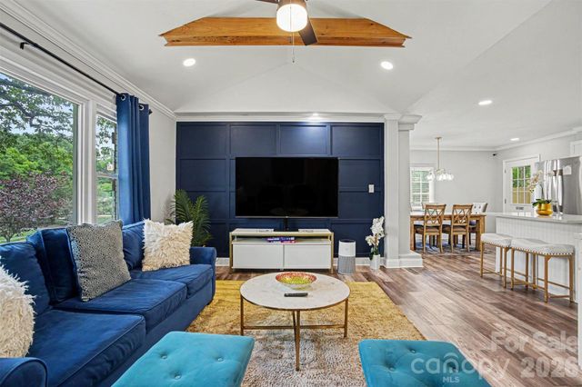 6345 Montpelier Road, Charlotte, NC 28210