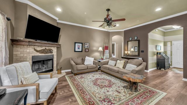 197 Savannah Drive, Weatherford, TX 76087